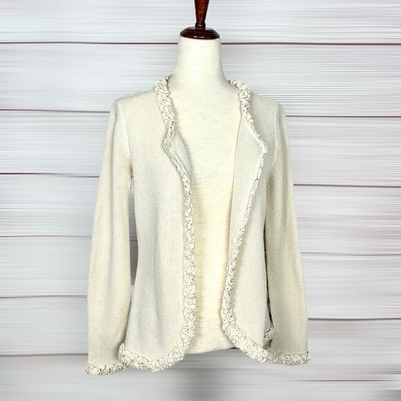 All Alpaca Ivory Cardigan Sweater Ruffle Details Hidden Button Closure M-L - Picture 3 of 14